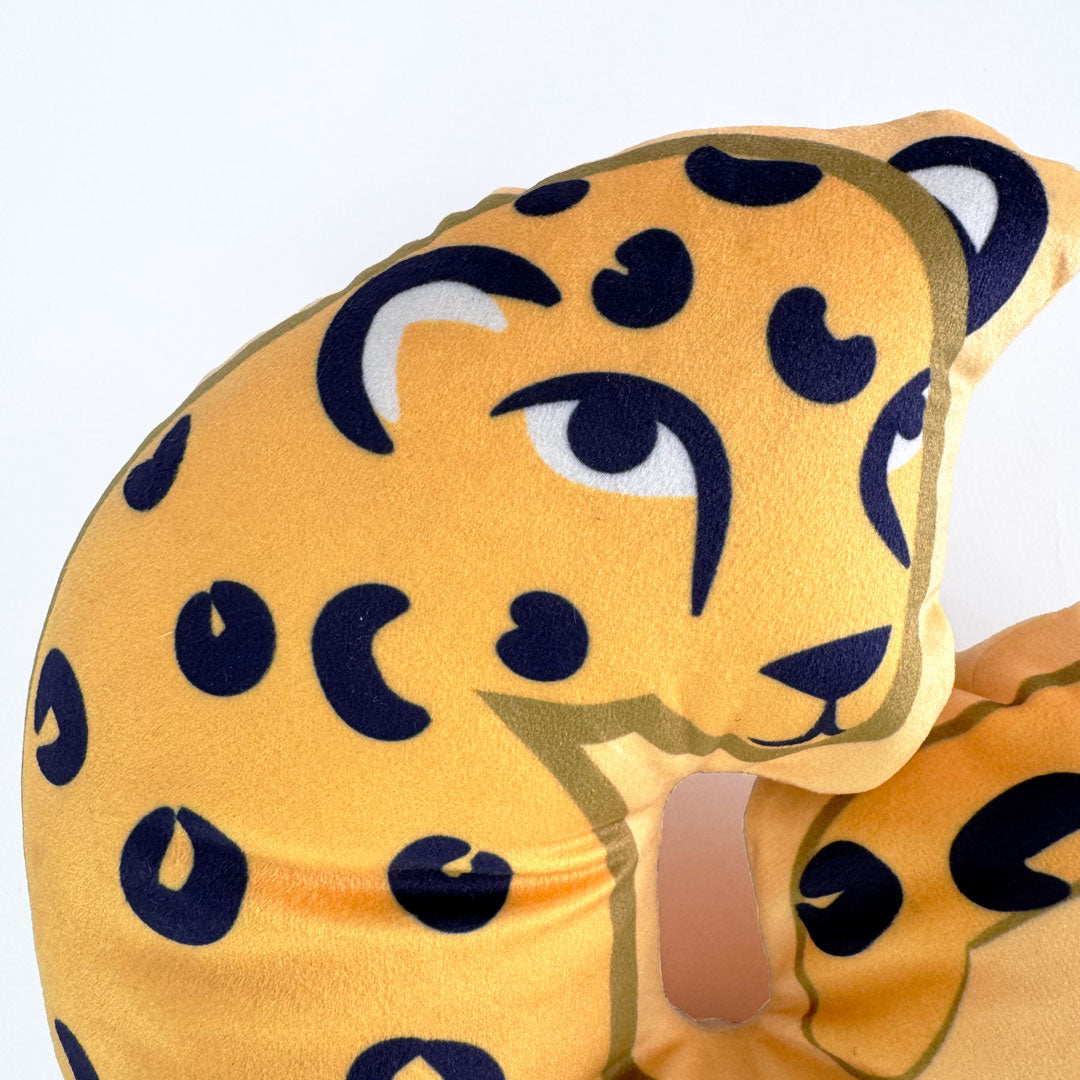 Cojín Jaguar